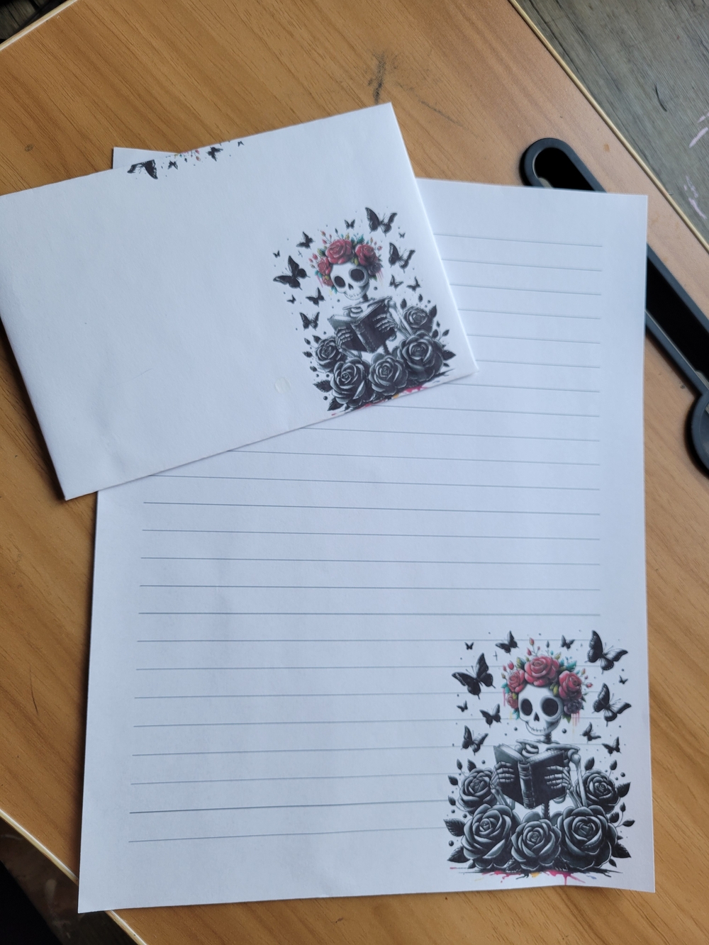 💀NEW💀  24pc Hand Crafted White Lined Writing Paper & Envelope Set